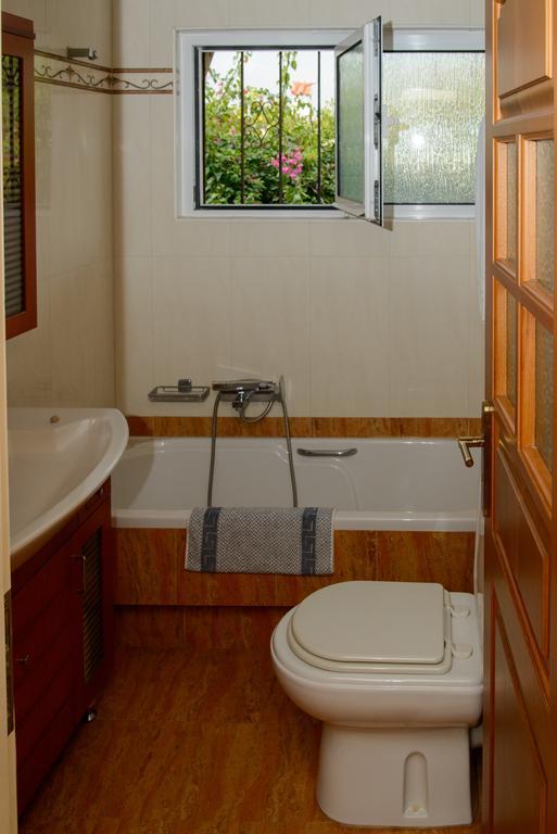 Athenian Spiti Villa Ártemida Kültér fotó